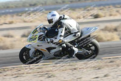 media/Dec-07-2025-CVMA (Sun) [[3e7d2de5dc]]/Race 15-Amateur Formula Open/